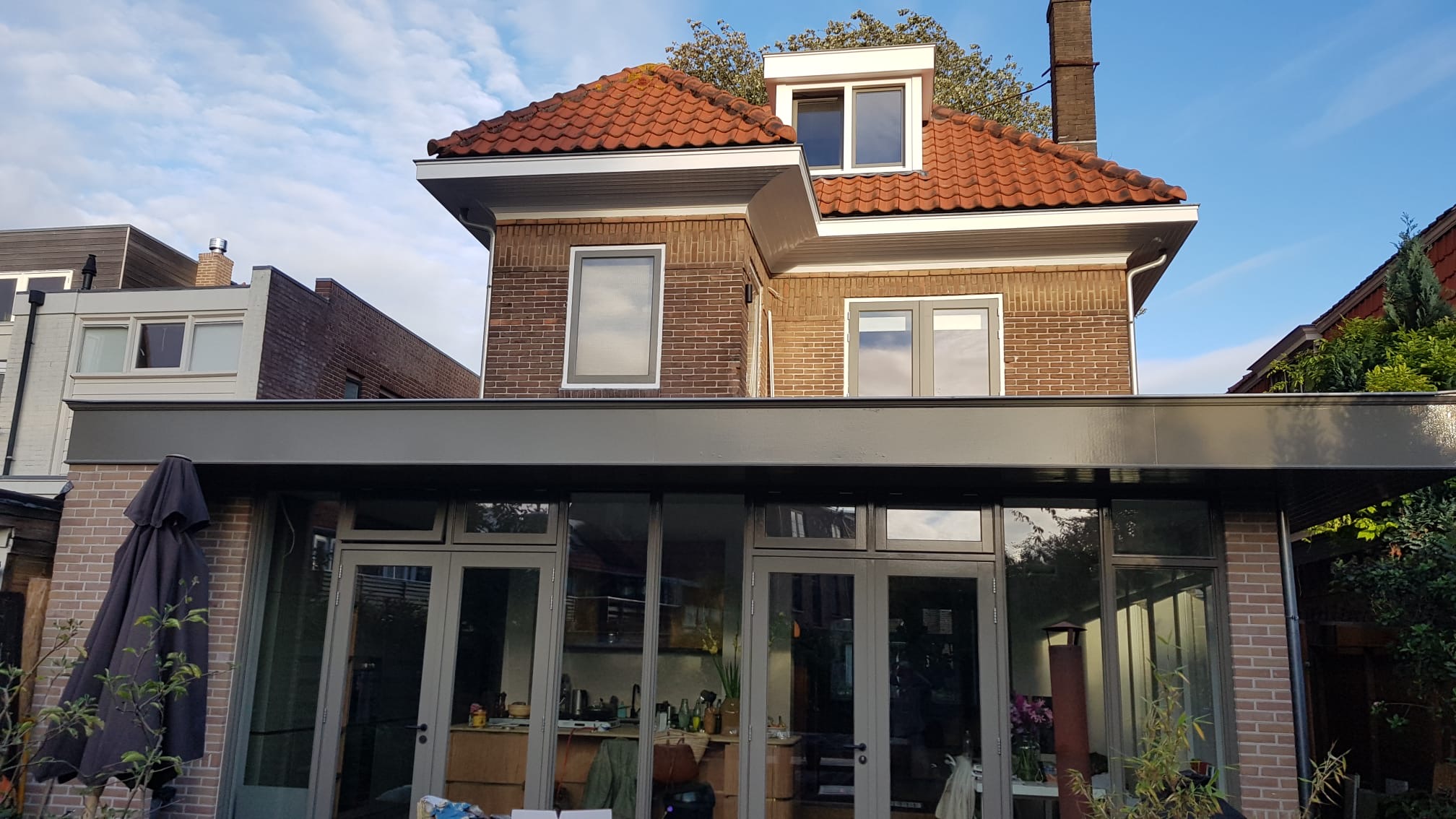 Moderne Aanbouw